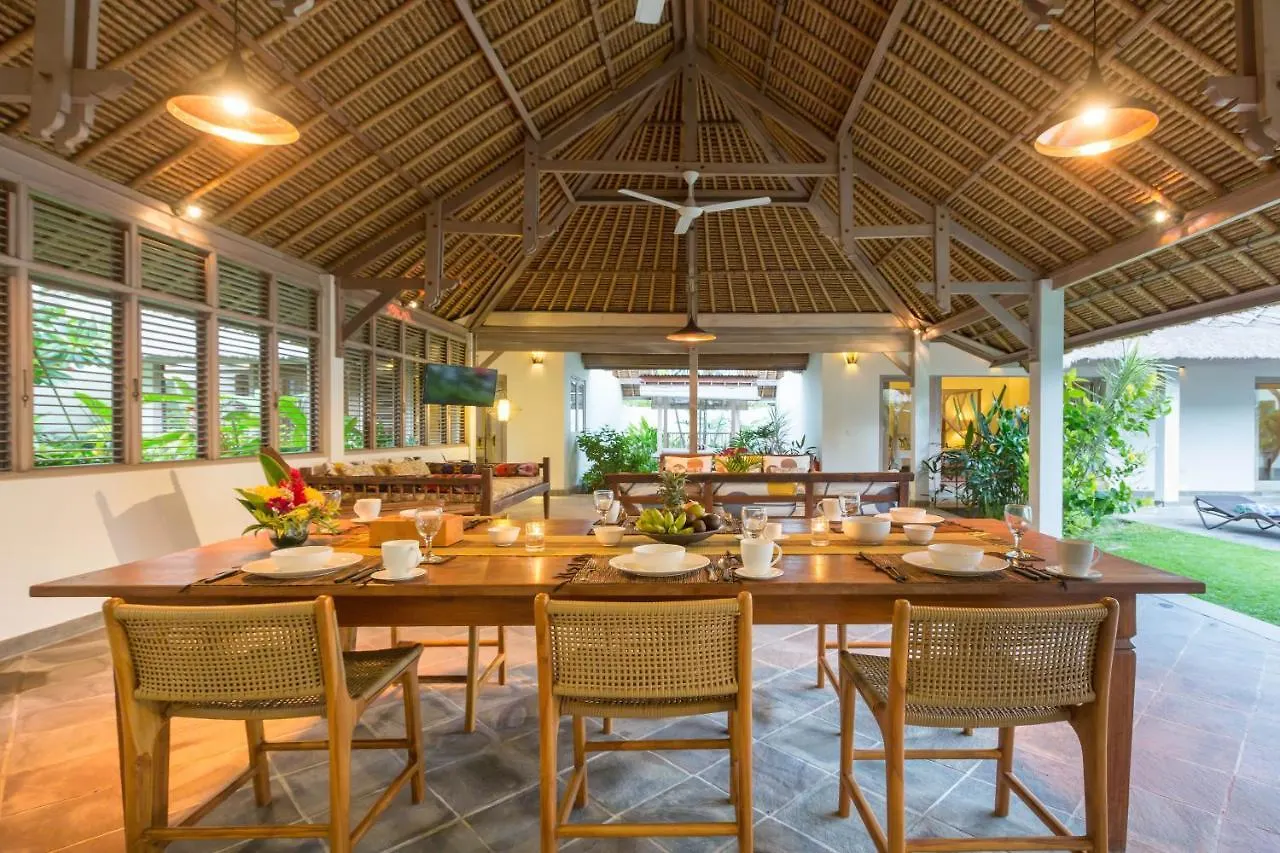 Villa Damai Taman Seminyak  Indonesia